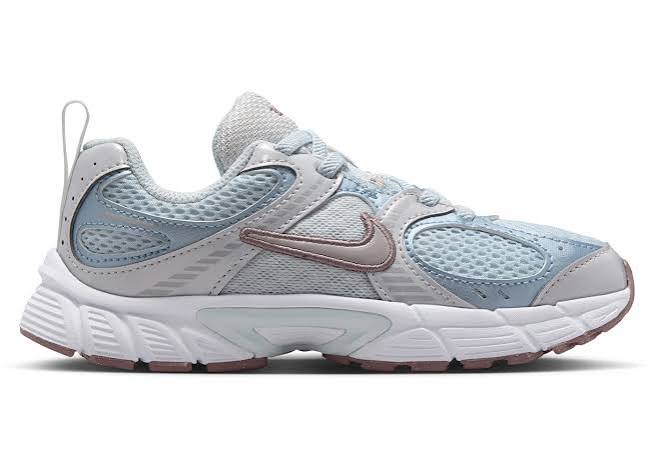 Nike V5 Runner Aura / Moon Particle
