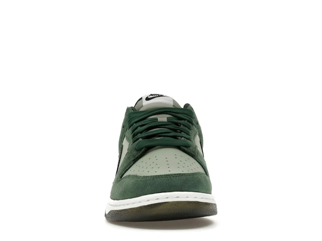 Nike Dunk Low Retro SE Jade Horizon Fir